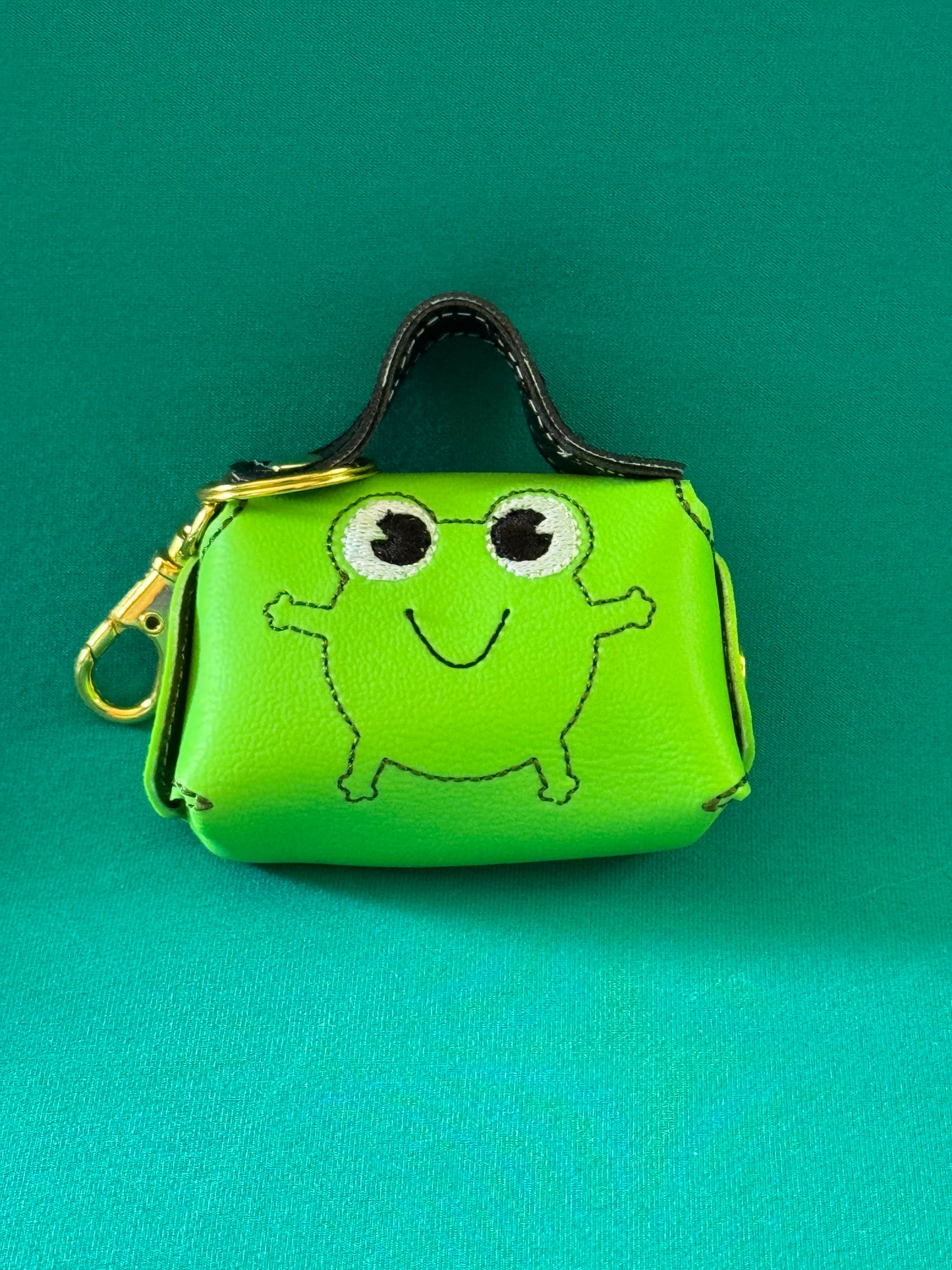 EarPod Purse