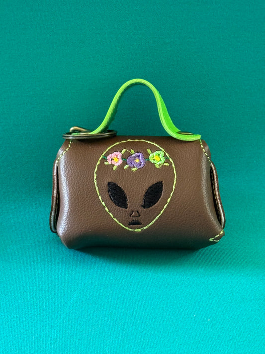 EarPod Purse