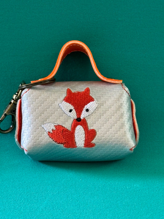 EarPod Purse