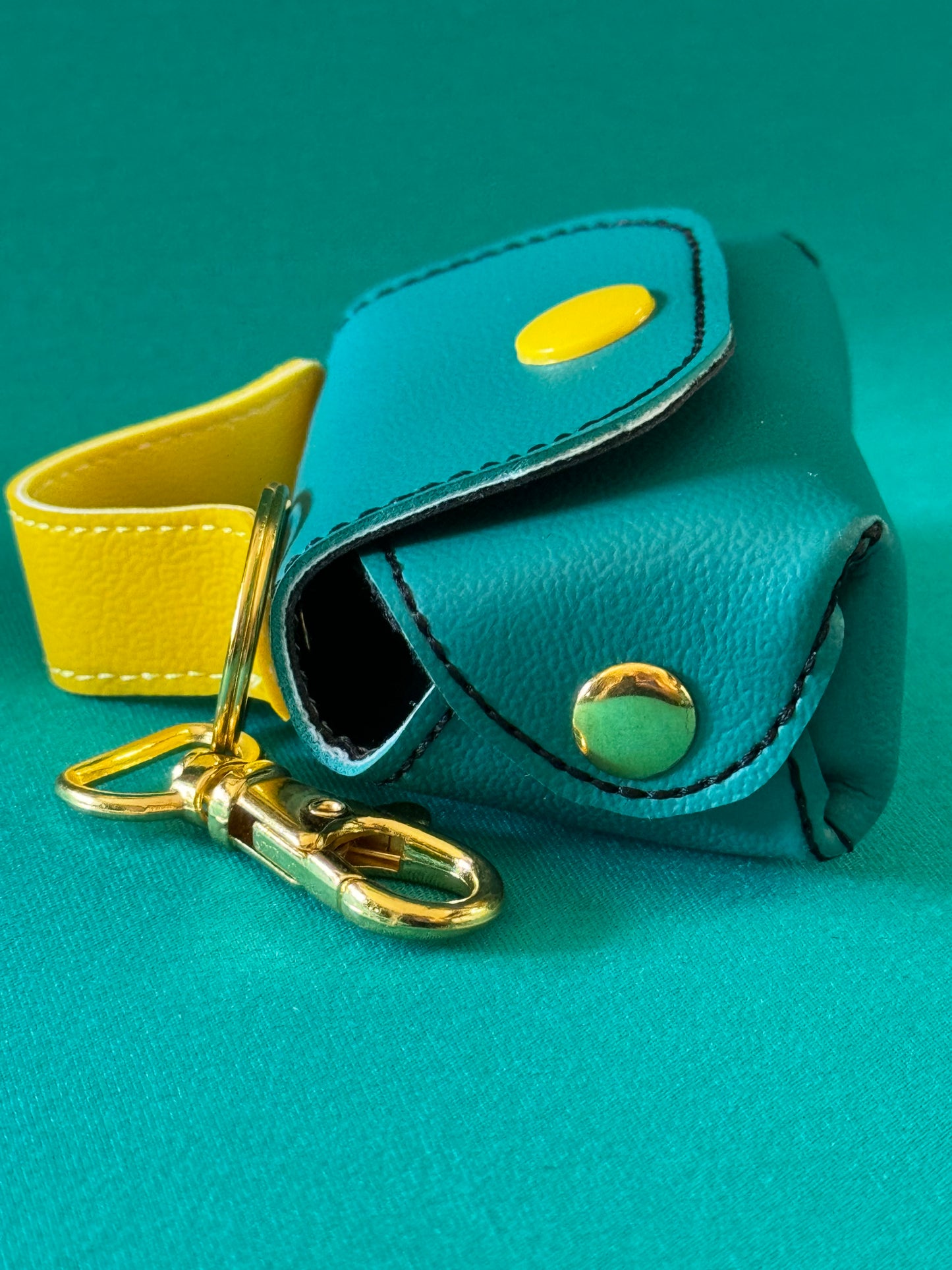 EarPod Purse
